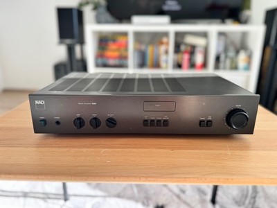 NAD Stereo Amplifier 3020i Verstärker