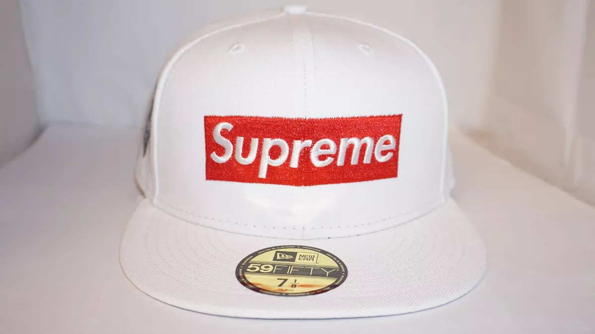 Supreme New White Money Box Logo New Era Size 7 1/8