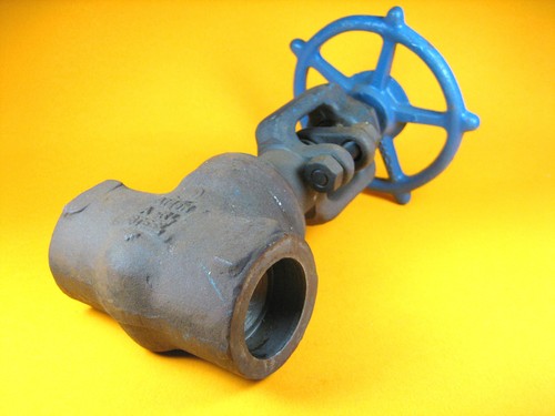 Velan W-2074W-02TY 1" Gate Valve, 1975 PSIG @ 100°F, Stem/Disc: 13CR - Picture 4 of 8