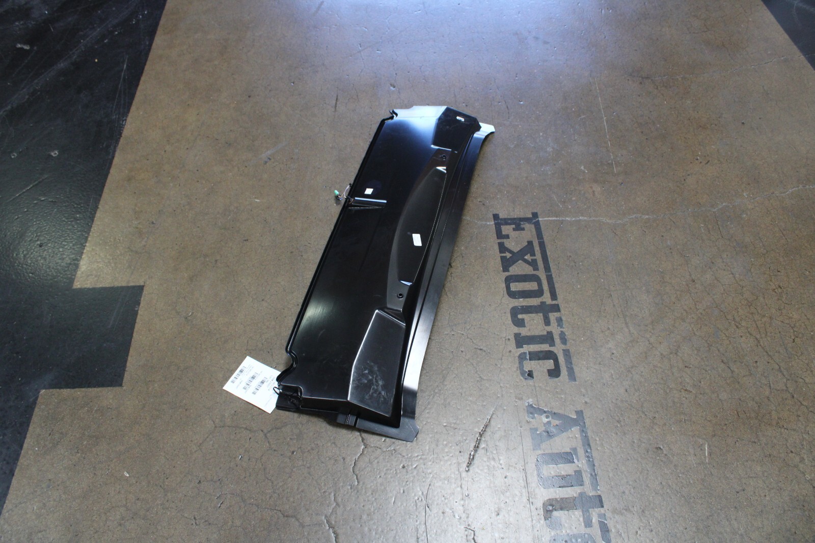 McLaren MP4-12C, Topper / Tonneau Lower Tray, Used, P/N 11A4090SP