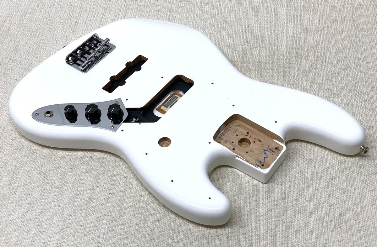 MJT jazz bass ボディ　fender MJT Official Custom Order Vintage Aged Nitro Finish Guitar