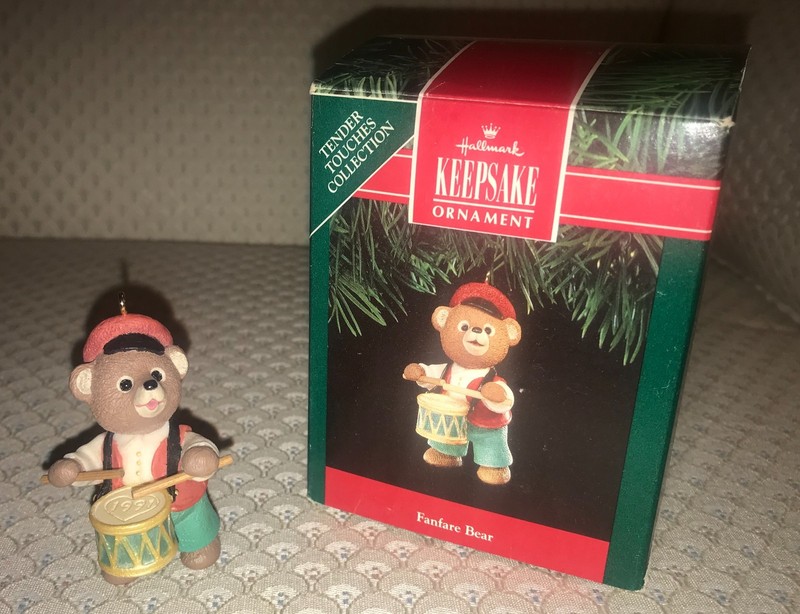Hallmark Keepsake Ornament 1991 Xmas Fanfare Bear! *NEW in Opened Original Box*