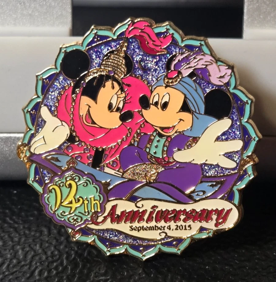 Tokyo Disney Sea Pin TDS 14th Anniversary 2015 Mickey & Minnie - Pin F6