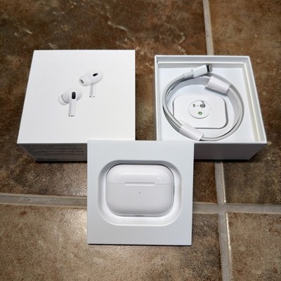 Apple AirPods Pro 2nd Gen MagSafe Wireless Charging Case USB‑C
