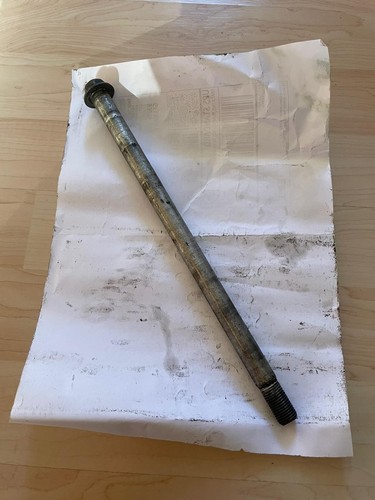 Hyosung GA 125 Cruise Hinterradachse