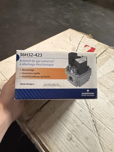 Emerson White-Rodgers Universal Electronic Ignition Gas Valve 36H32-423