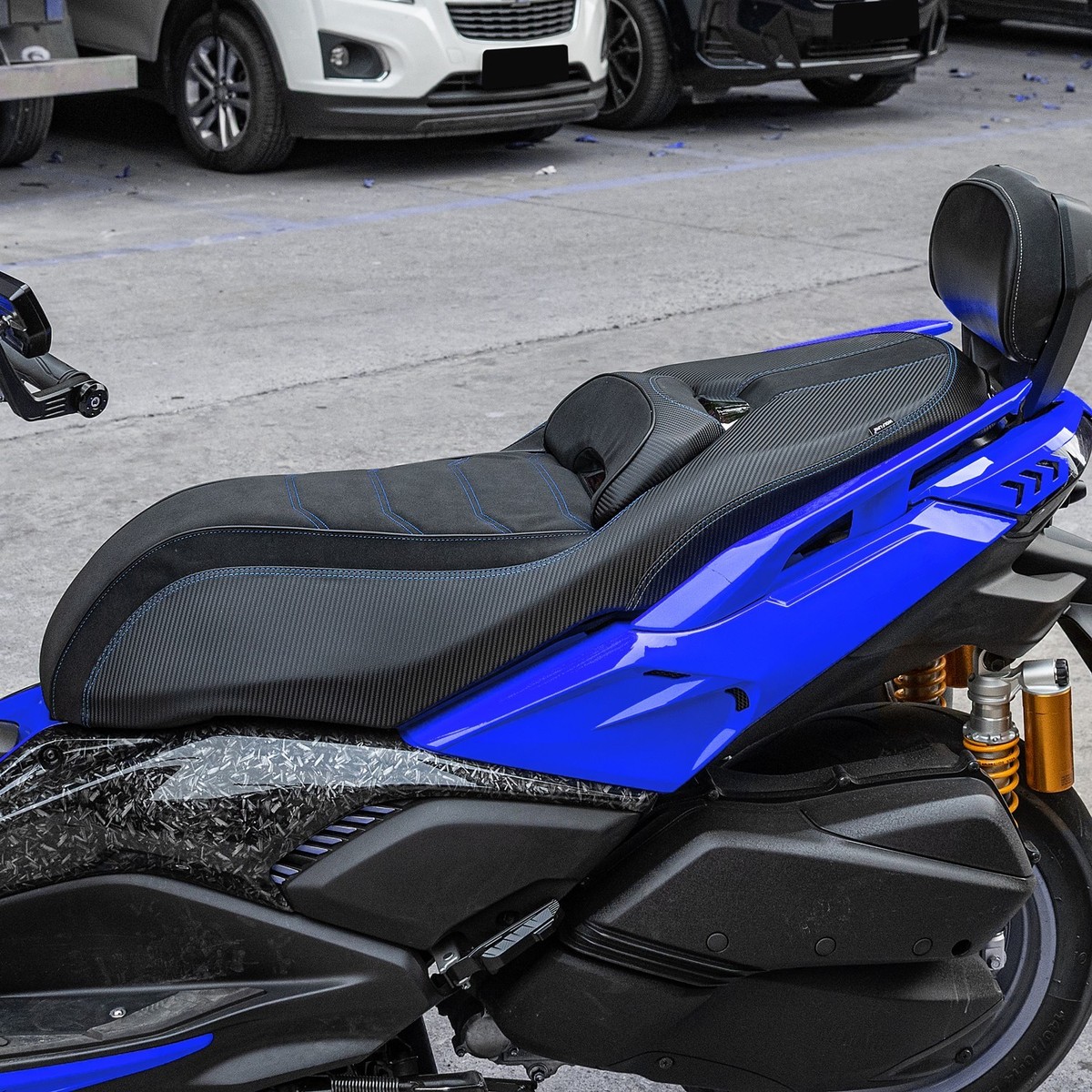 WOLFLINE Dual Seat for Yamaha XMAX 125 & 300 2023-2025 Comfort