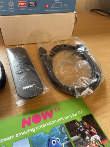 Now TV Box 4201SK-UK HD Streaming Roku Powered - Picture 4 of 6
