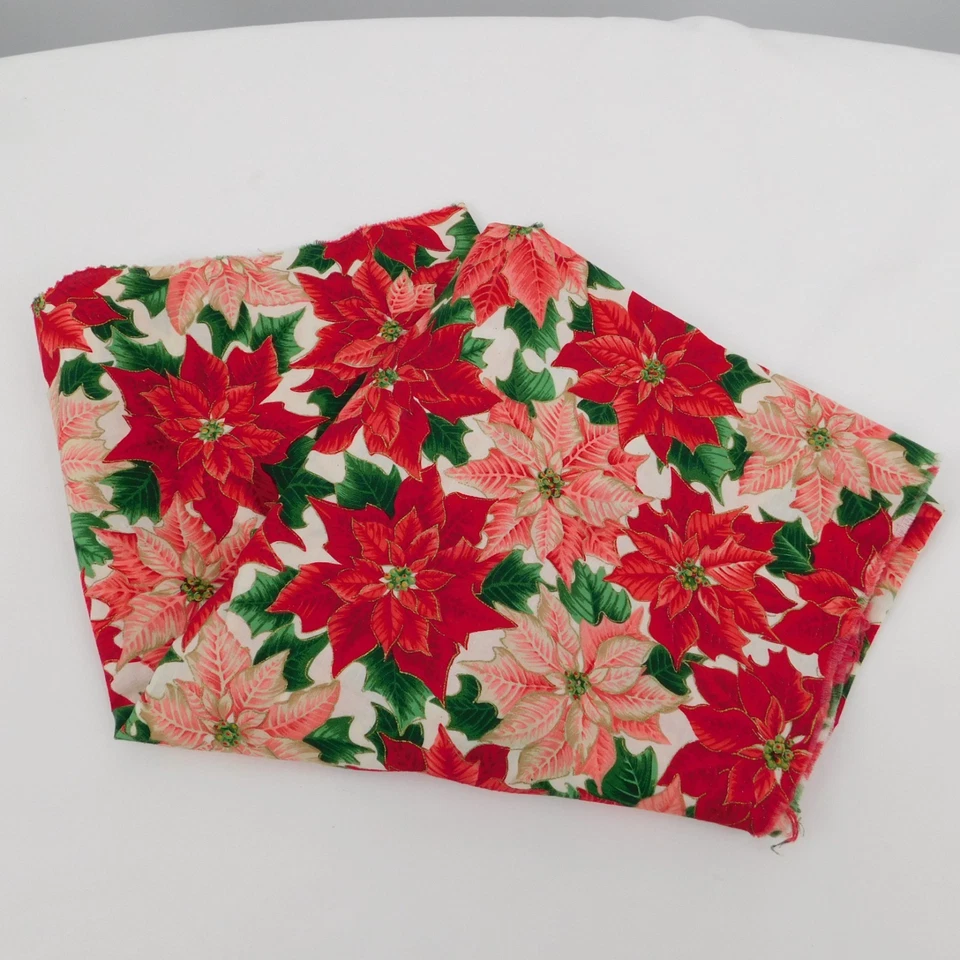 Christmas Poinsettia on White Cotton Fabric Vtg Joan Messmore Cranston 35 x 35.5 - Image 4 of 4