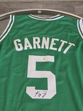 Kevin Garnett Cards, Rookie Cards and Autograph Memorabilia Guide 33