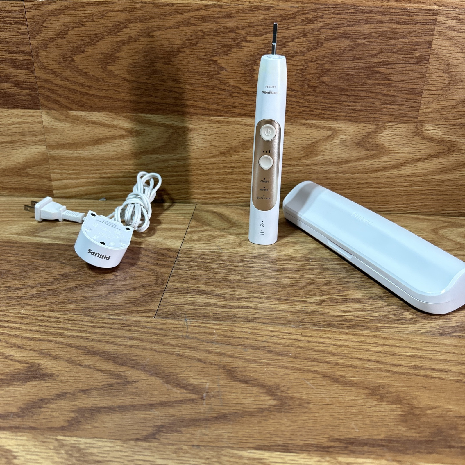 Philips Sonicare Perfect Clean Rechargeable Toothbrush HX751G Gold Pre-Owned