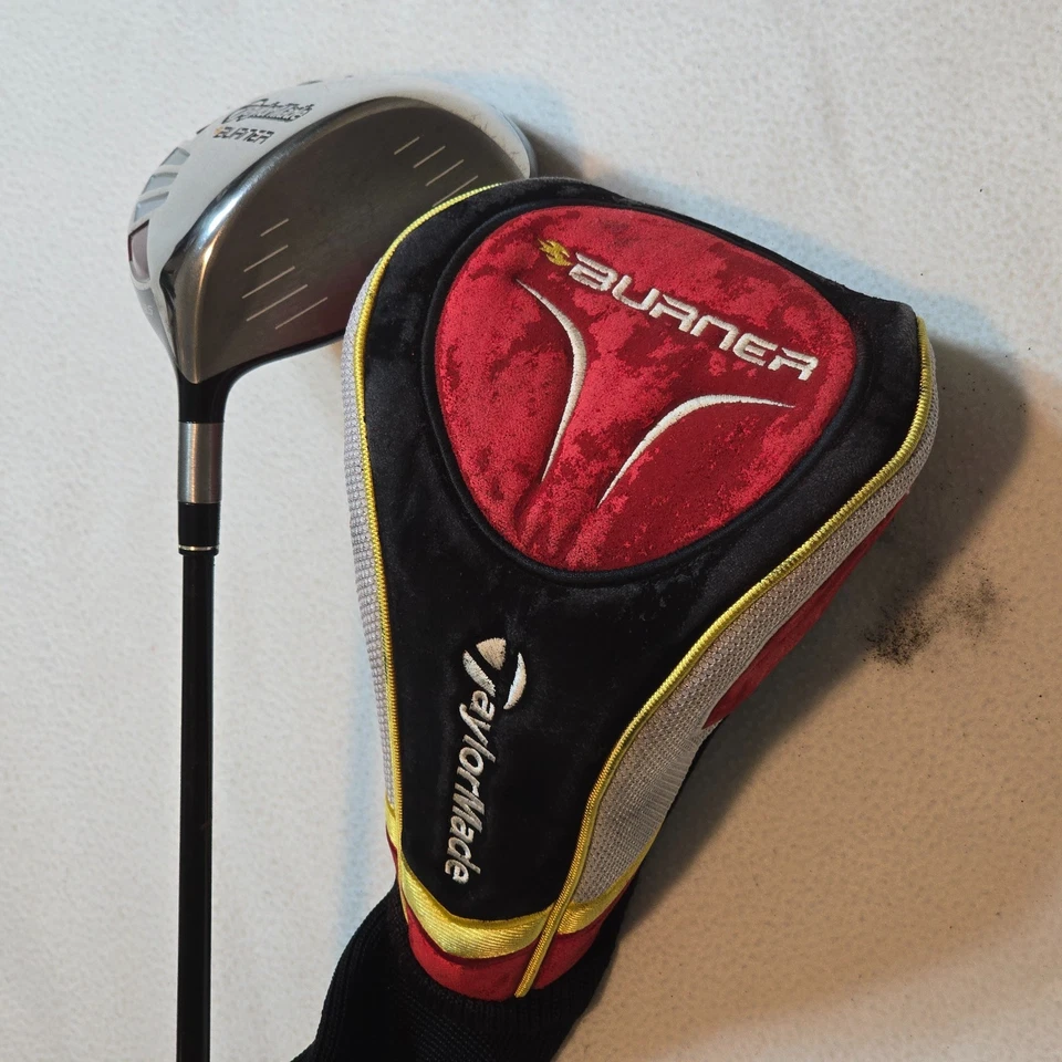 Controlador de quemador TaylorMade 9,5 rígido flexible con cubierta derecha 47 pulgadas Foto 3 de 4