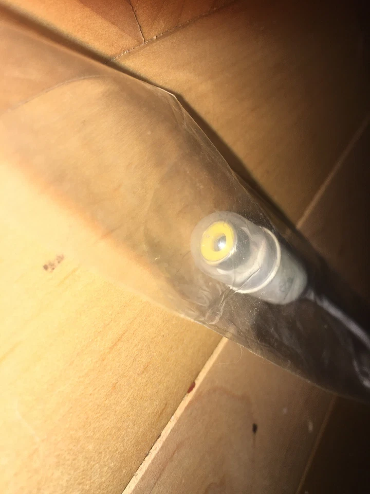 Cable adaptador de salida de TV compuesto Apple 603-2679 S-Video a RCA - Original OEM Foto 3 de 4