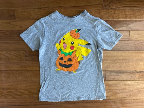 Kids POKÉMON Gray Halloween Pikachu Pumpkin Short Sleeve Shirt Size Small