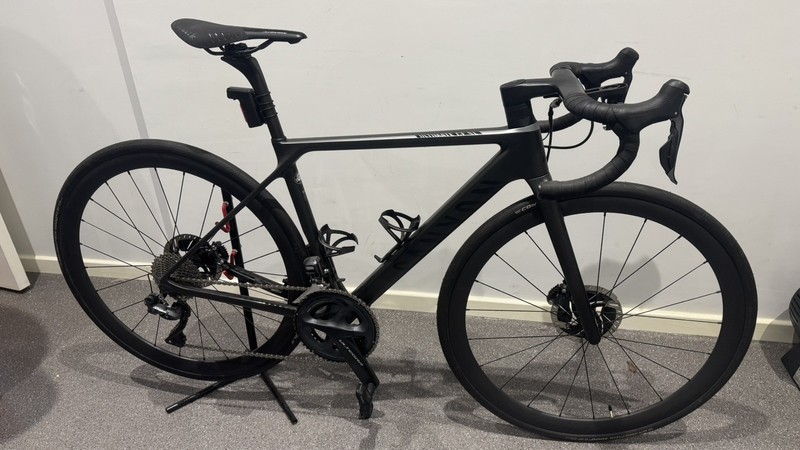 Canyon Ultimate  CF SL Disc 8.0 Aero Di2 - Frame size XS