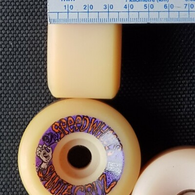 SANTA CRUZ Skateboard Speed Wheels 64mm 97a '80s Old School