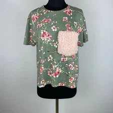 Zara Trafaluc Womens M Floral Fuzzy Chest Pocket Tee T-Shirt Top Short Sleeve DB