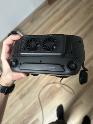 Valve Index Komplettset VR Kit mit 2 Controllern, 2x Basistation und Zubehör