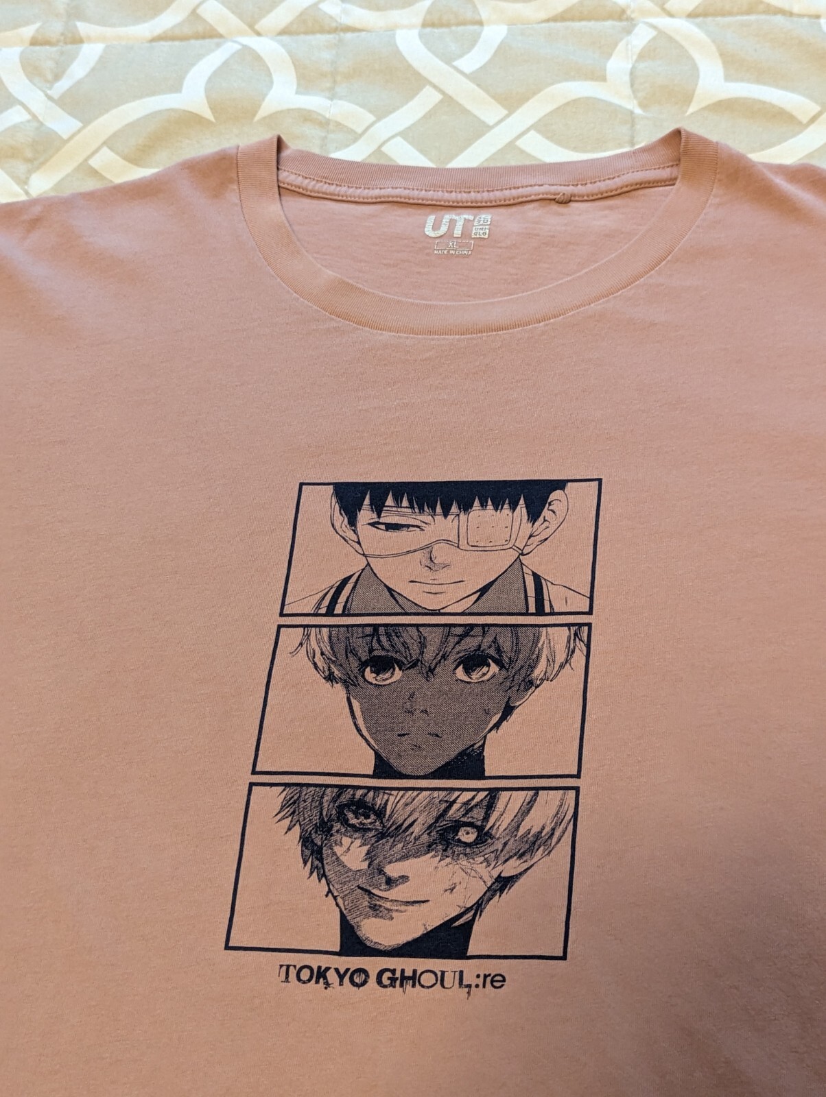 tokyo ghoul t shirt uniqlo