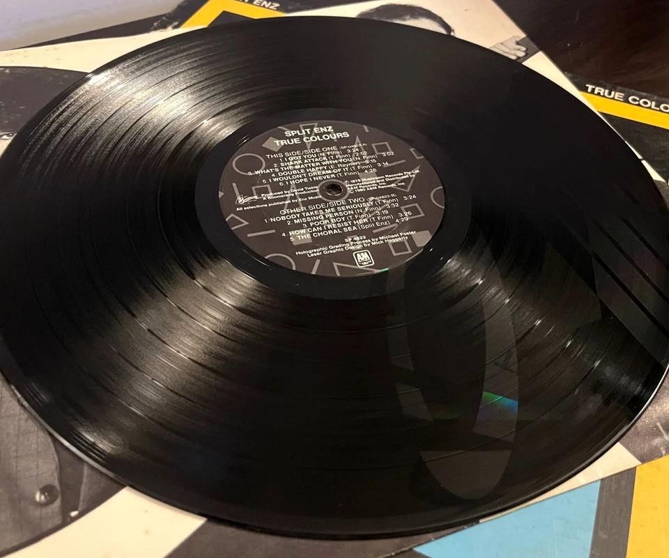 SPLIT ENZ - True Colours (Laser Etched) (1980) - 12" Vinyl Record LP - EX Foto 3 de 4