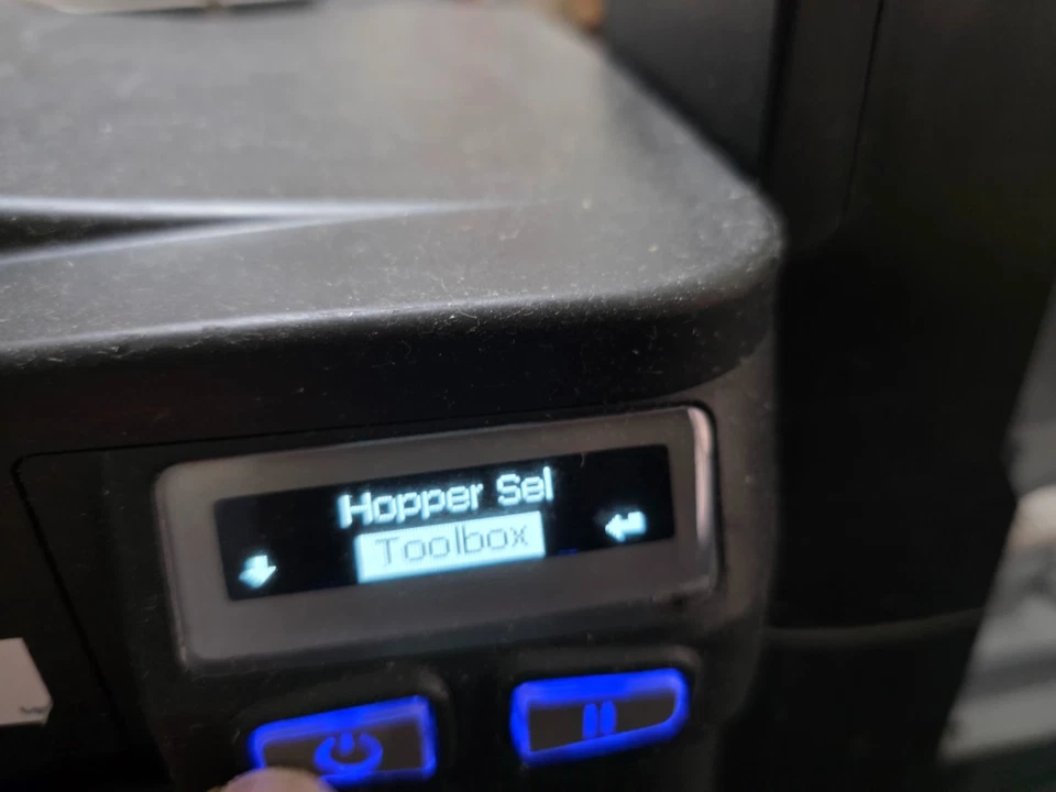 HID Fargo DTC4500e Color Card Printer *READ DESCRIPTION* - Image 3 of 4