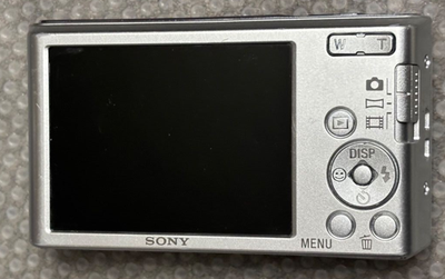 Sony DSC-W830 Silver Cyber-Shot 20.1MP Digital Camera Japanese