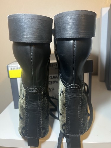 Louis Vuitton Combat Boots - Picture 9 of 9