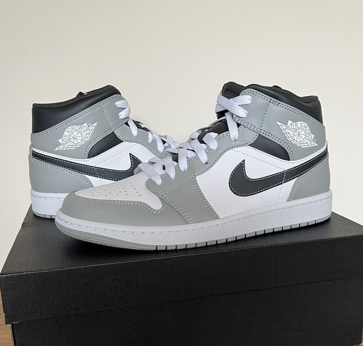 High Top Jordan Mid Light Smoke Grey Junior Jordan Mid Junior Grey Nike Air  Jordan Retro Mid Light Smoke Grey