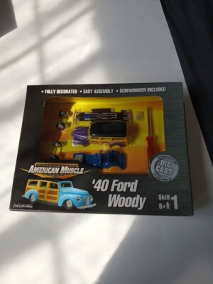American Muscle '40 Ford Woody Model Kit Diecast 1:64 30298 New Purple