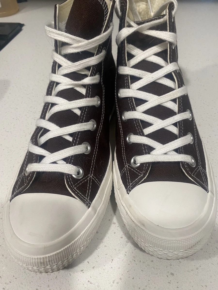 Converse size 8.5 top