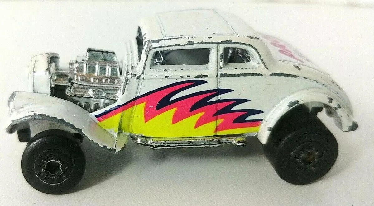 1982 MATCHBOX 33 WILLYS STREET ROD PRO STREET Diecast