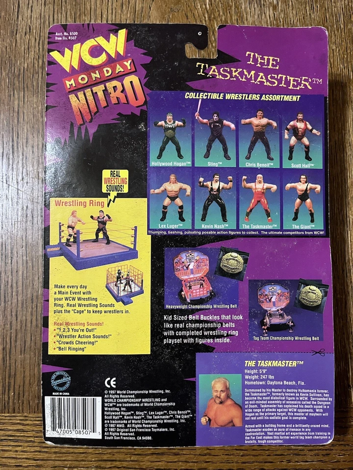 Figura de acción WCW MONDAY NITRO 1997 The Taskmaster -- Autografiada Foto 3 de 3
