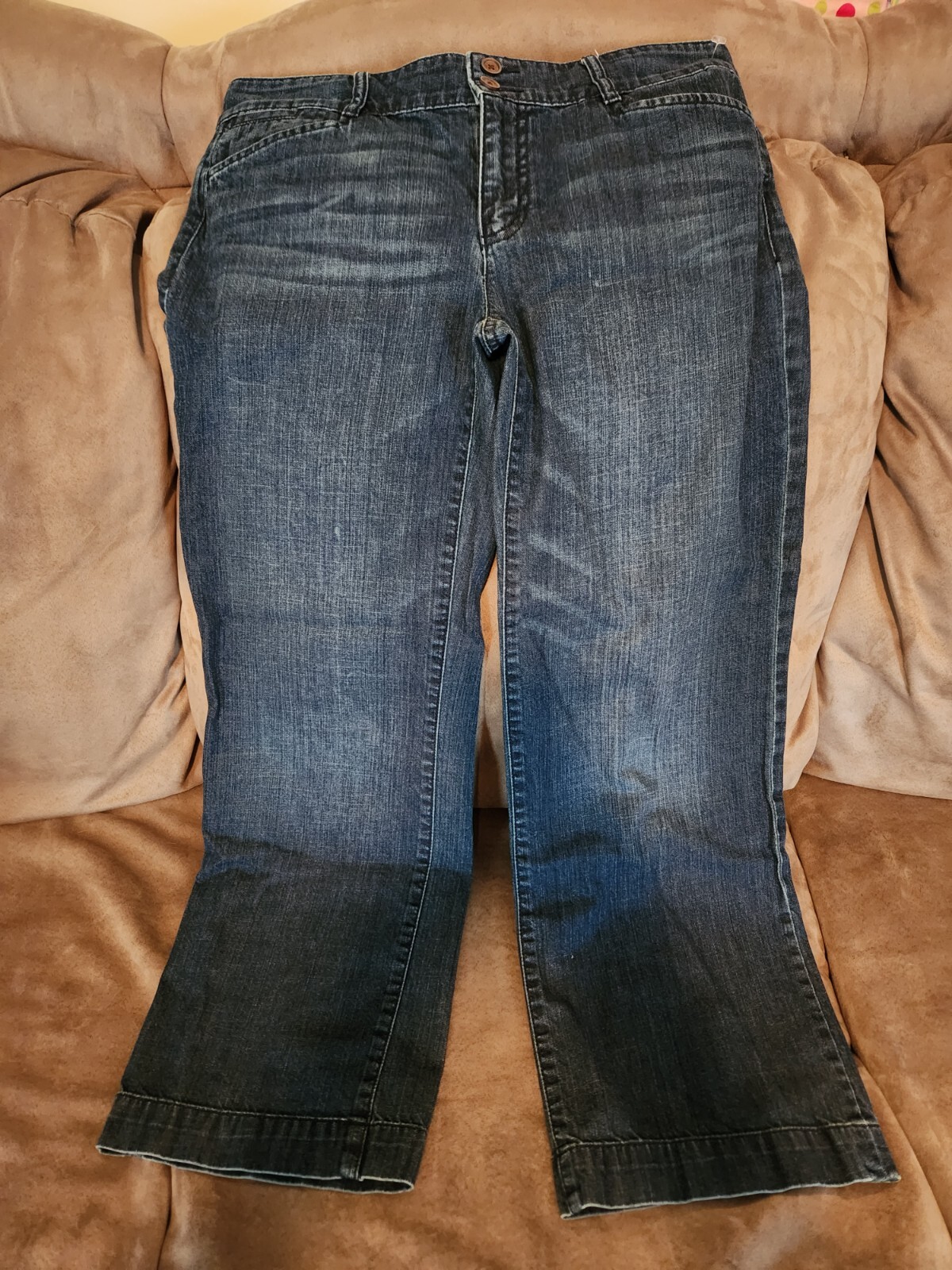 Picture 1 of 4