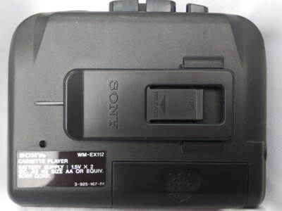 Junk Sony Vintage WALKMAN Cassette Player WM-EX112 Black for Parts