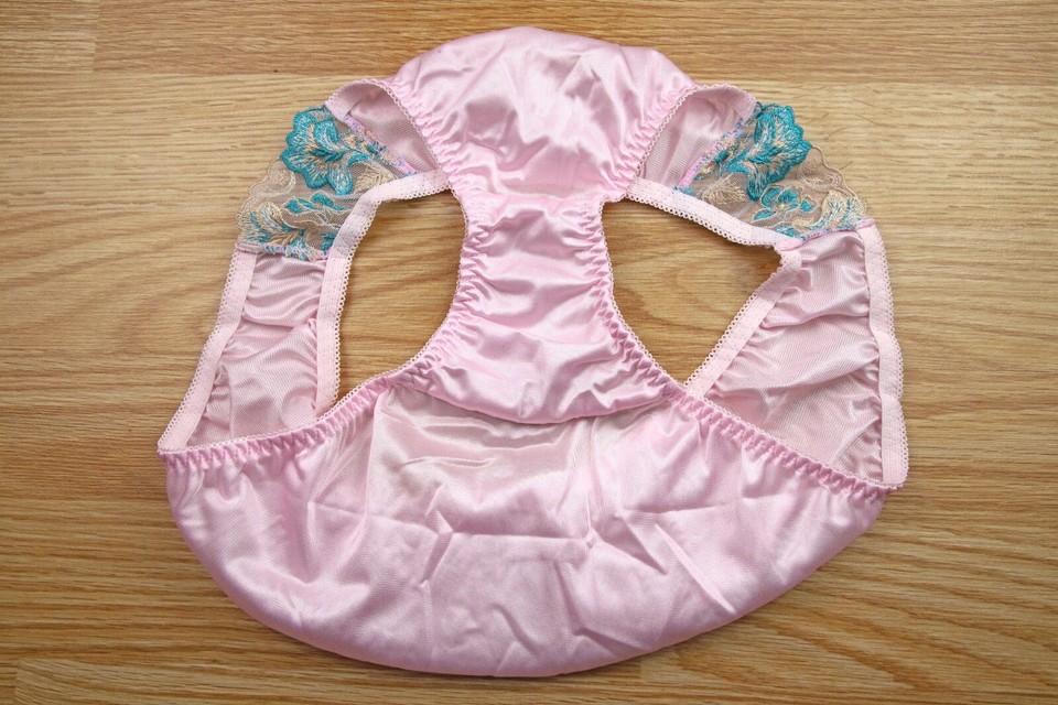 VINTAGE JAPANESE NYLON SHINY SLIPPERY PRETTY CUTE PINK BIKINI PANTY