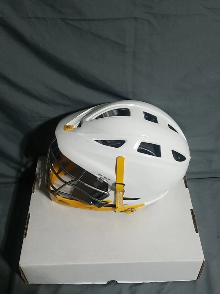 Cascade PRO7C Lacrosse Helmet White with Yellow Silver Mask Chin Strap WWE  - Image 3 of 4