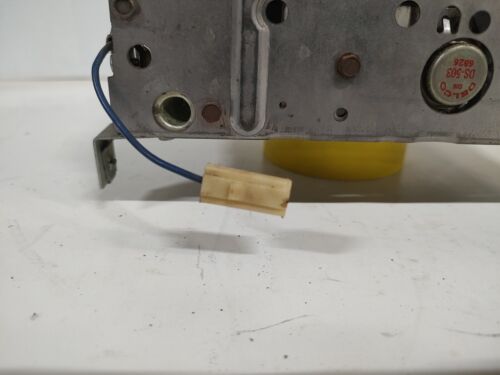 1965 Oldsmobile F85 AM Pushbutton Radio With Knobs And Rear Fader - Bild 11 von 15
