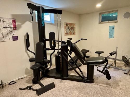 Vectra On-Line 1800 Home Gym  