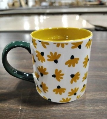Target Room Essentials Marilyn Mug Black/Yellow 16oz Floral Flower Nature Garden