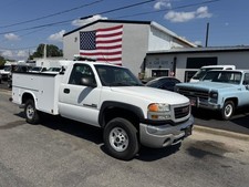2005 GMC Duramax Knapheide Service Body 