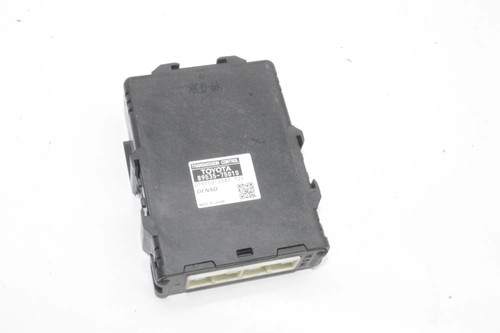 TOYOTA AURIS E15 Getriebesteuergerät 89535-75010 1.80 32862582