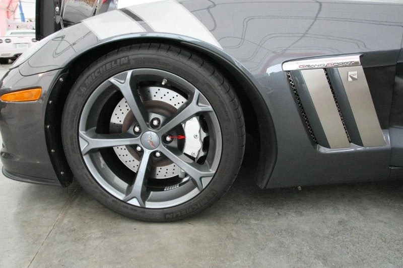 2005-13 Grand Sport & Z06 Face Plate Caliper Cover - Set of 4 w/ 14 Screw Covers Foto 2 de 4