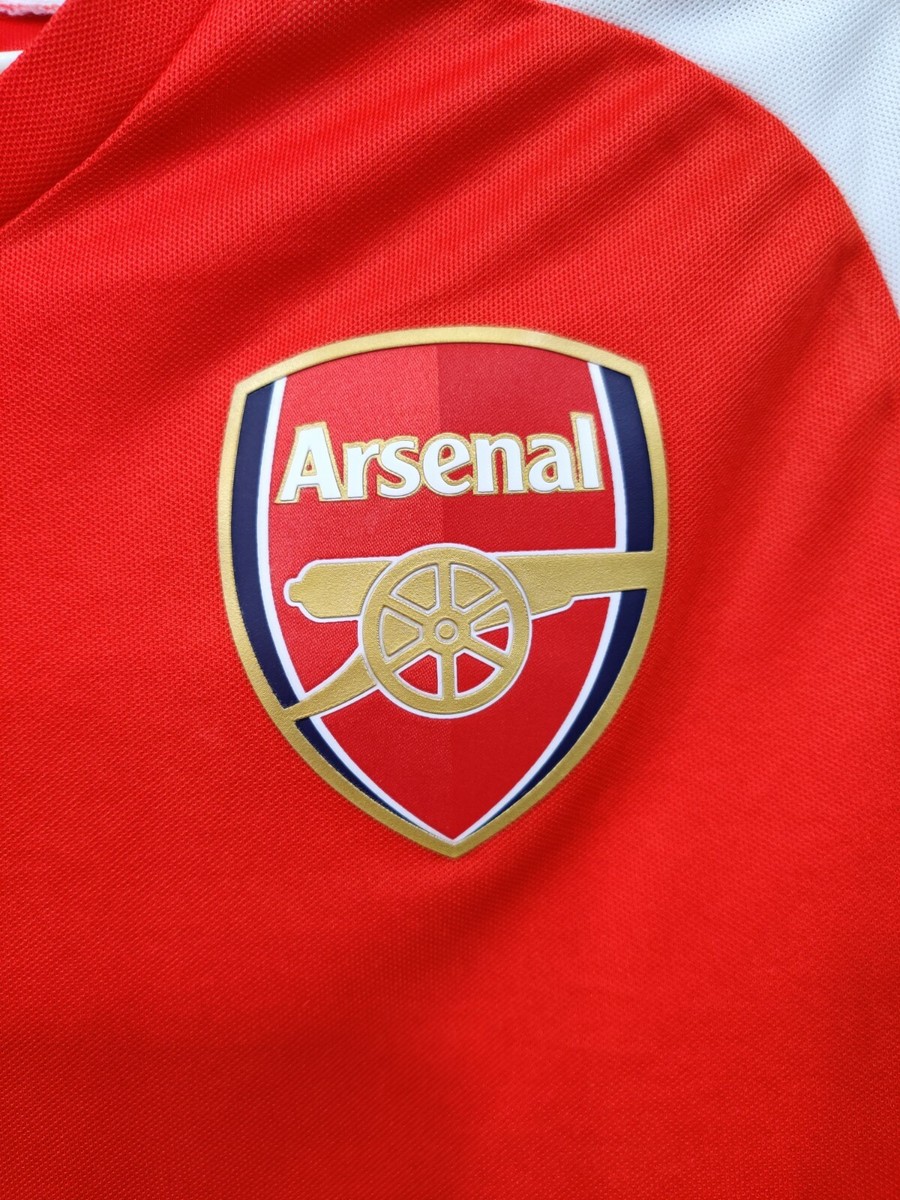Arsenal FC Alexis Sanches #17 2015 2016 Home Football Shirt Soccer
