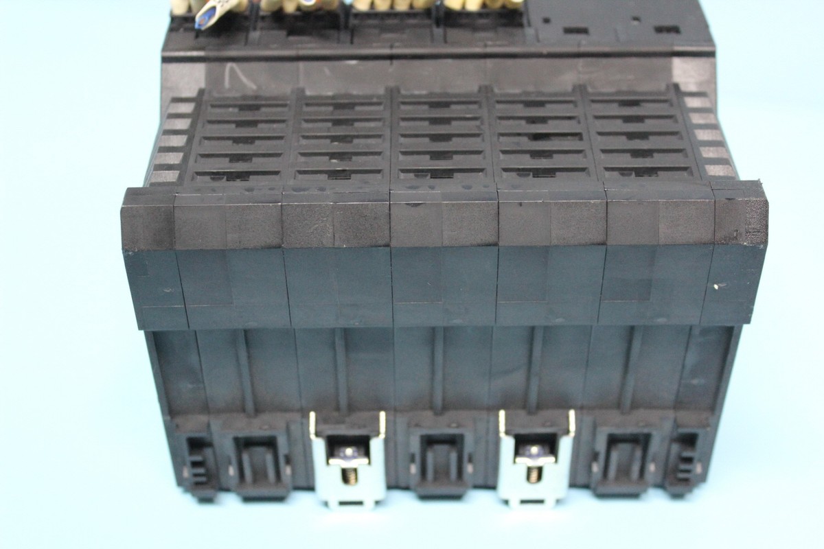 Omron Safety Network Controller NE1A-SCPU02 24VDC, 1Pcs Omron Safety Network Controller NE1A-SCPU02 24VDC, 1Pcs