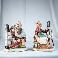 NORLEANS JAPAN Old Man Old Woman Figuerine Hairdressing Bedroom Bathroom Statue