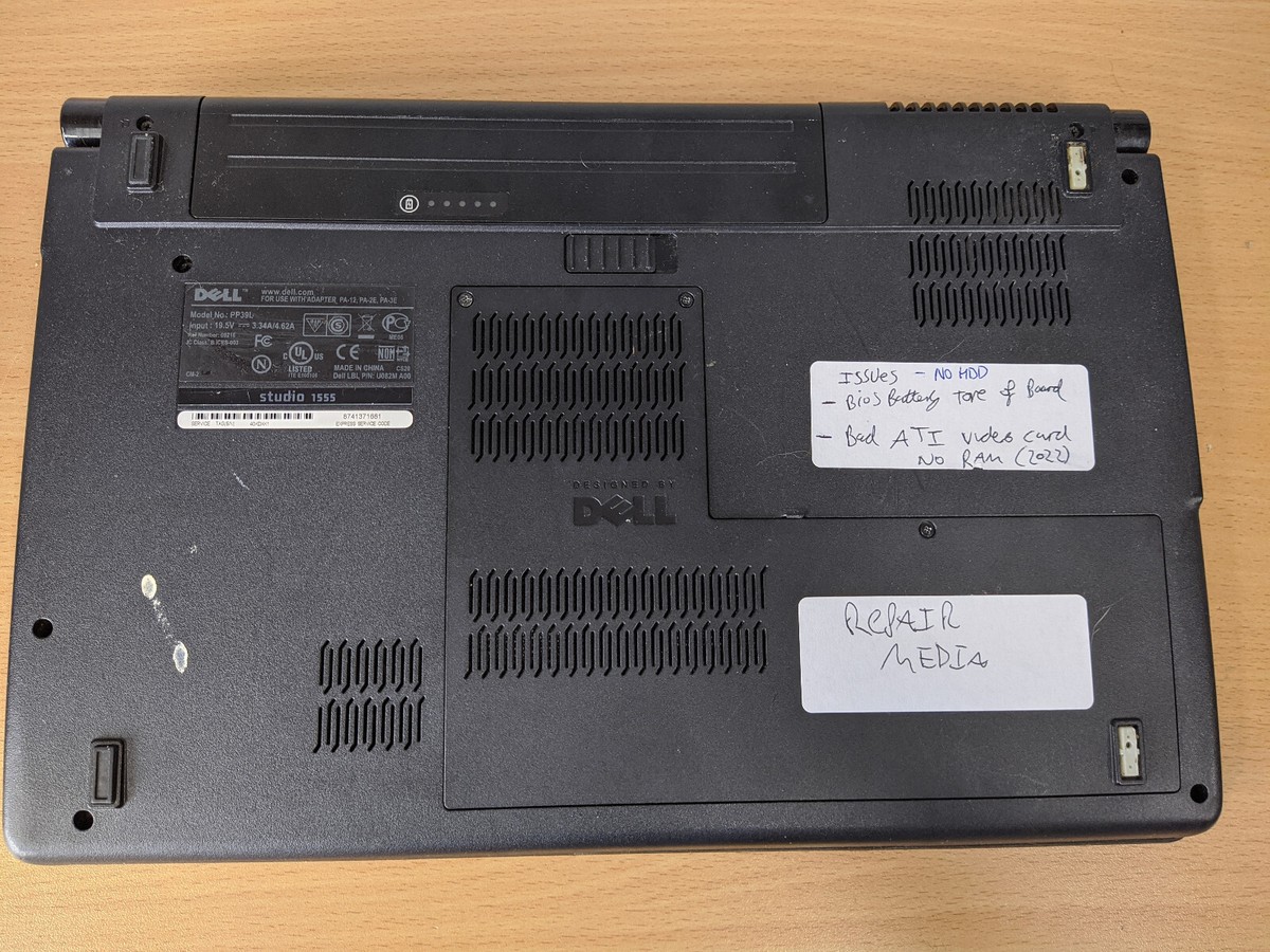 Dell Studio 1555 Laptop Notebook Model: PP39L - Laptop