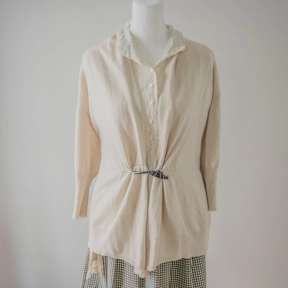 Luxe Classic Women's Cream Cashmere draped Long Sleeve Cardigan - Image 2 of 4