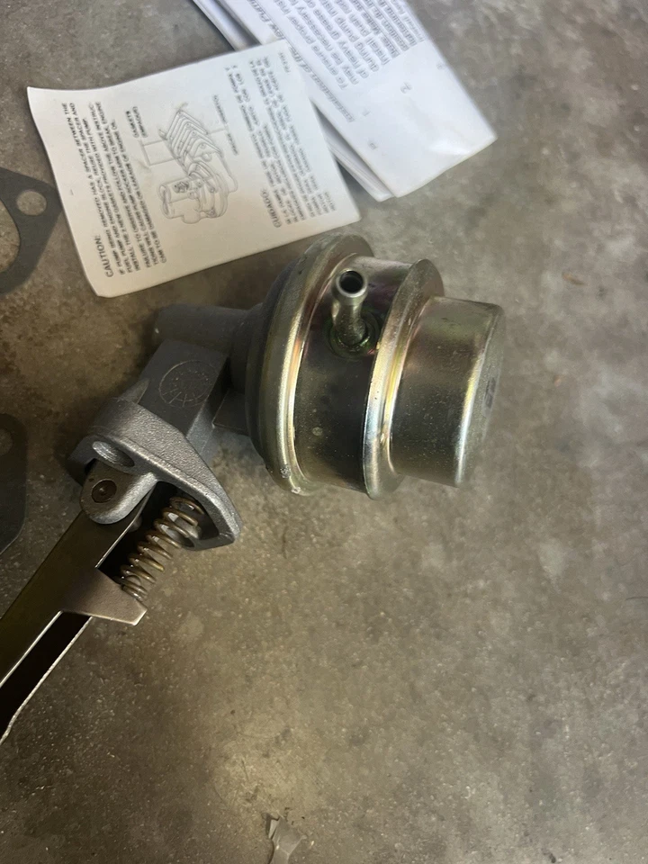 雪佛兰丰田 nova 卡罗拉机械燃油泵 1985 - 1988 2M70268 — 第 3/4 张图片