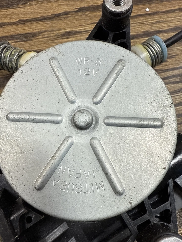 Regulador motor ventana pasajero delantero Honda CR-V LX 24L 2002-2006 72210-S9A-A03 Foto 4 de 4