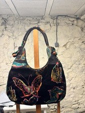 HANDTASCHE